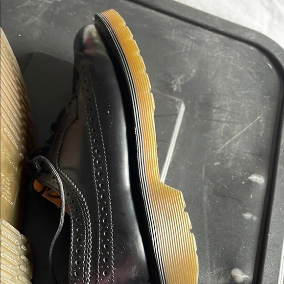 Dr. Martens Men's 3989 Brogue Lace Up Shoes - Picture 8 of 9